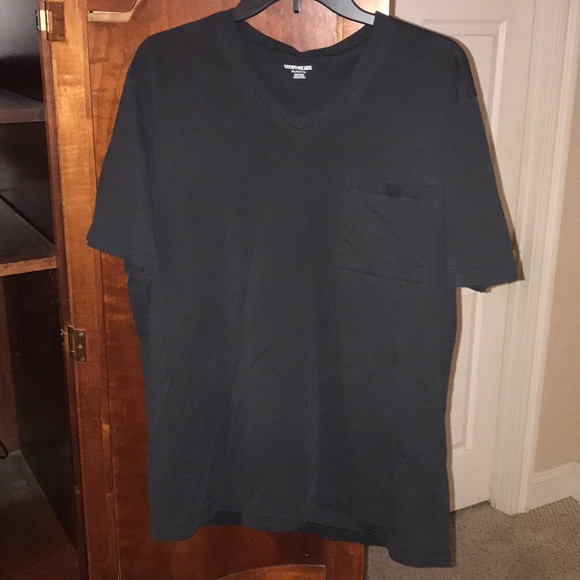 Goodthreads Black V-Neck - Picture 1 of 5